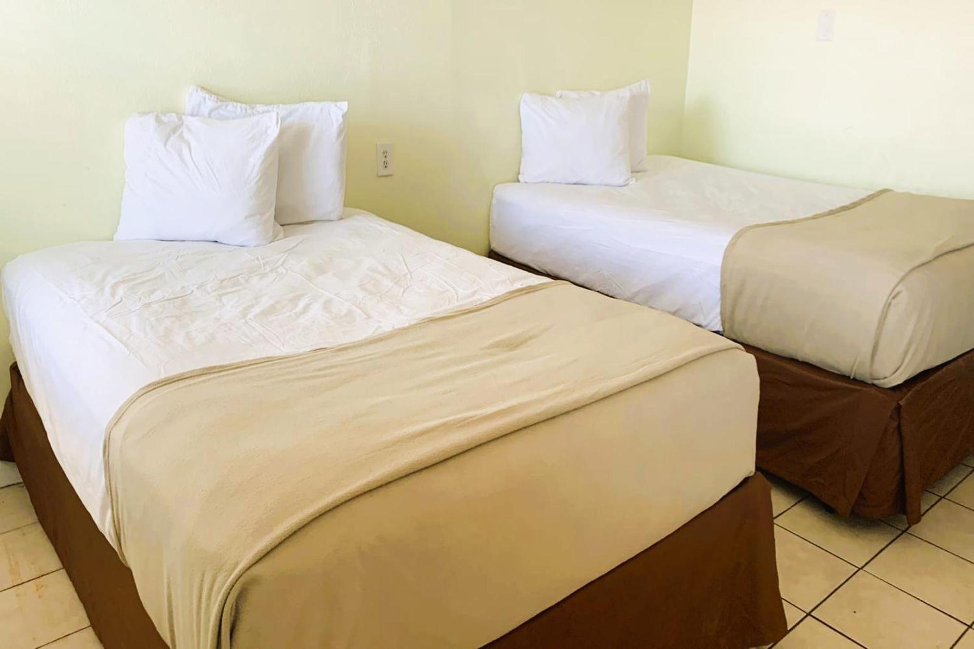 Oyo Hotel Rockport- Bay View ภายนอก รูปภาพ